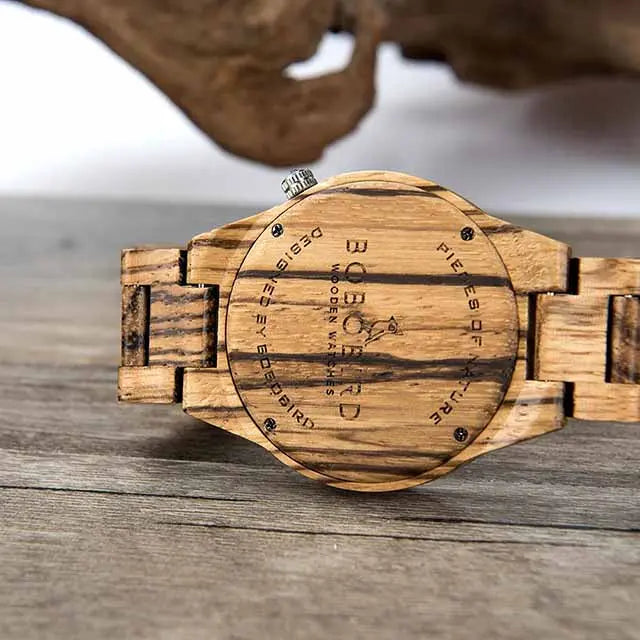 MONTRE EN BOIS VIKING ÆGISHJALMUR - RUNES - Viking Héritage